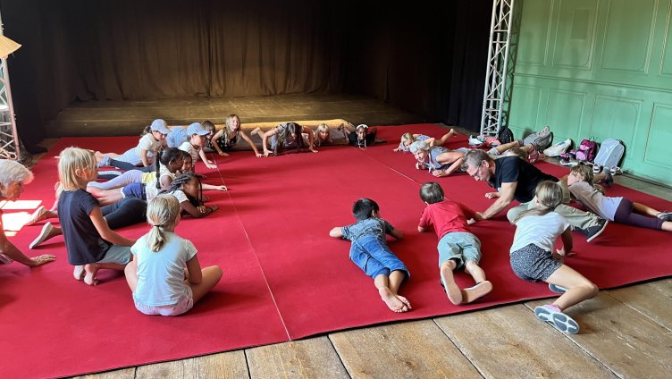 Theaternachmittag für Kinder am nordArt-Theaterfestival