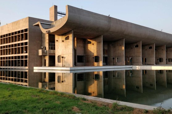 Film:  «Kraft der Utopie – Leben mit Corbusier in Chandigarh» 
