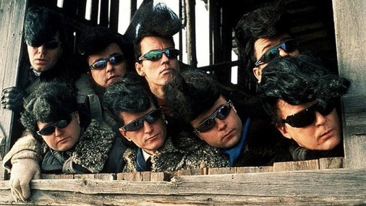 Leningrad Cowboys Go America