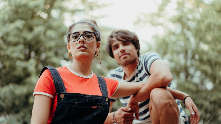 Lina Bó: Strassenmusikduo mit südamerikanischer Exotik&deutschem Folk-Pop Flair