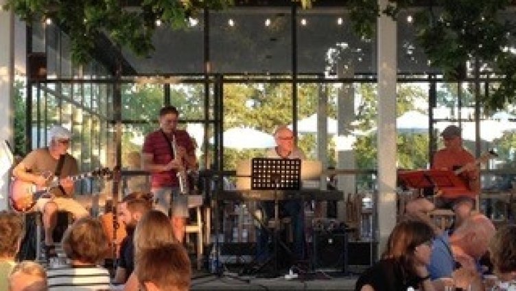 Konzert am See | mit Ready mix