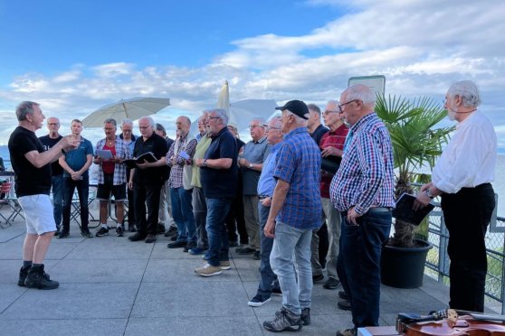Platzkonzert der Arboner Sänger