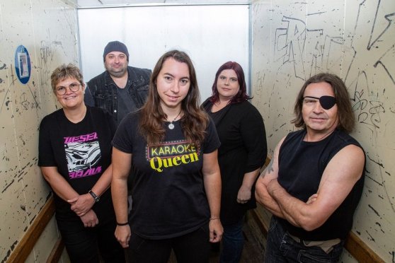 BeeNuts, Feel Good Rock aus Winterthur