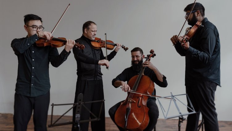 Gregor Hübner und Sirius Quartet