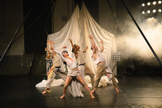 Samar by Rigolo - Tanz- und Objekttheater