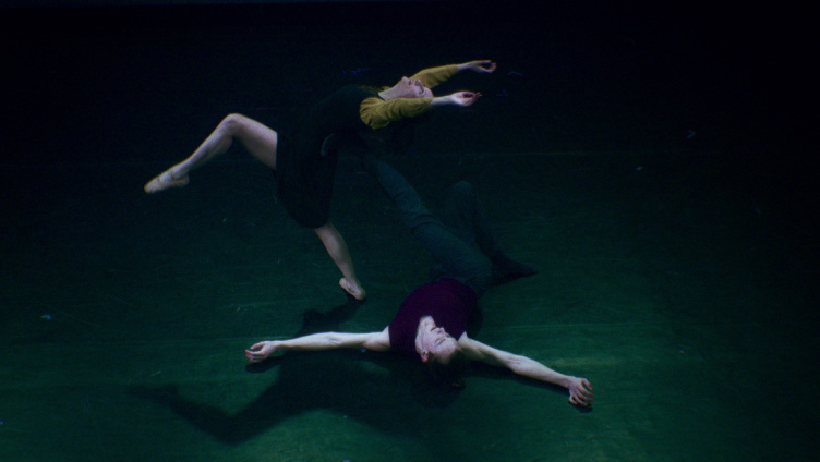 Tanz X – Neuordnung im Zwischenraum