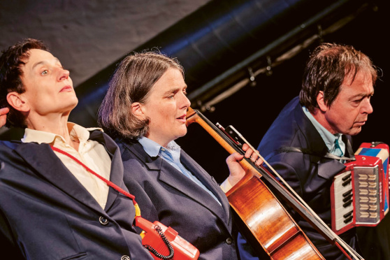 Theater Sgaramusch – Schneewittli