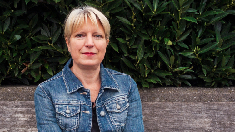 Auf Buchfühlung - Monica Bürki