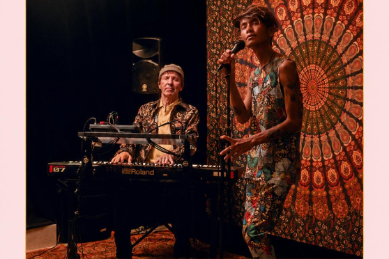 Lotus & Keys live