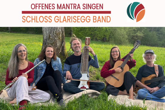 Mantra-Sing-Kreis in Schloss Glarisegg