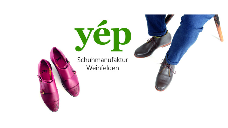 offene Türen in der Schuhmanufaktur