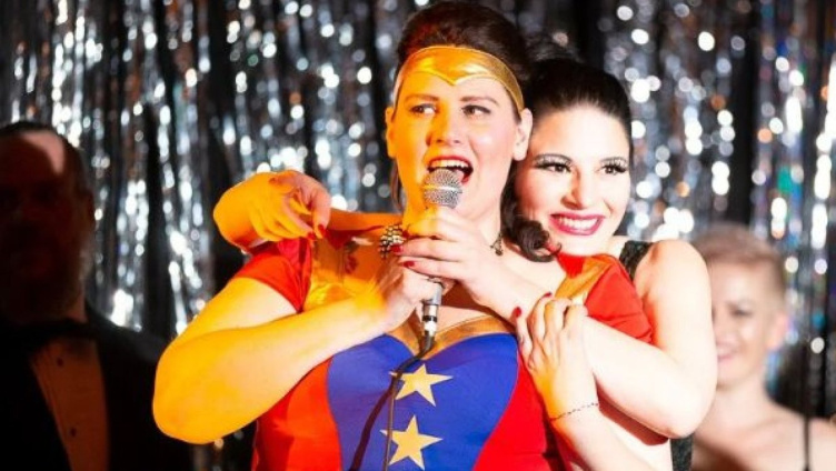 Burlesque Circus Vol. 4