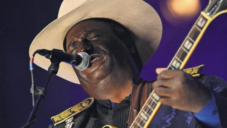 Blues, von blendend bis brillant