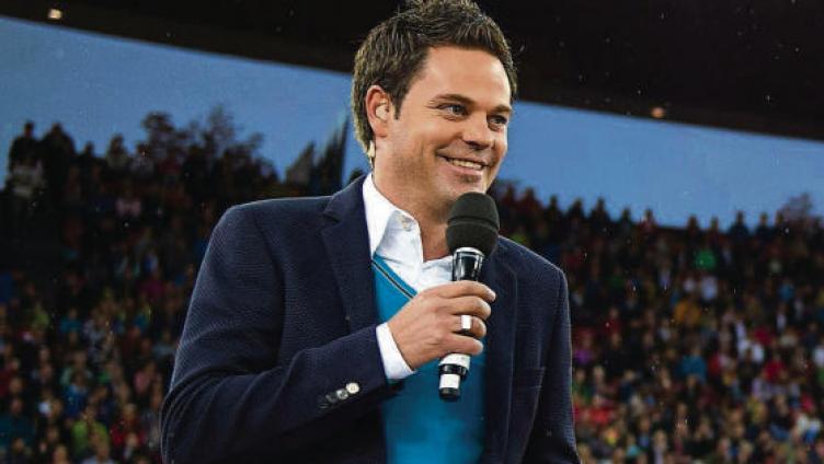 Der Seebueb im Mittelpunkt