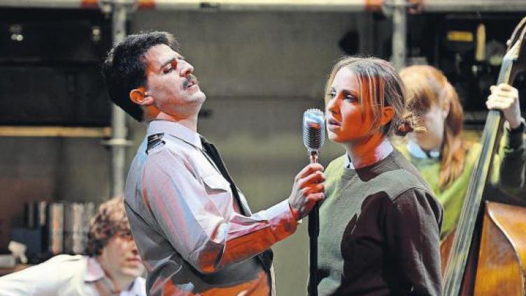 Zehn Lieder für den Ernstfall