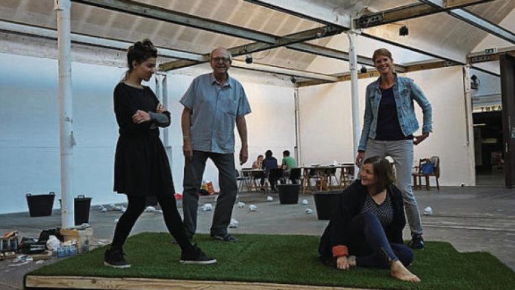 Künstler wecken das gute Leben