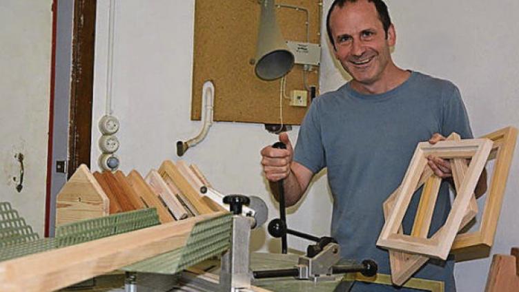 Ein Faible für Farben und Holz