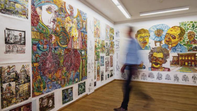 Drei kunstvolle Welten