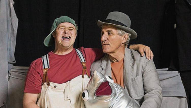 Auf grossen Schuhen die grossen Fische fangen