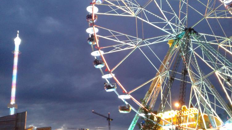 Trommelwirbel und Trachtenglück