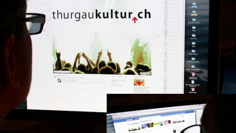 Facebook und Co. - Gegen den weissen Fleck
